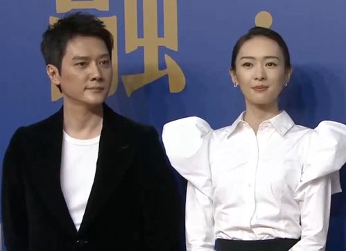 冯绍峰离婚后首度公开亮相，搭档当红视后引关注，生图状态难掩疲惫